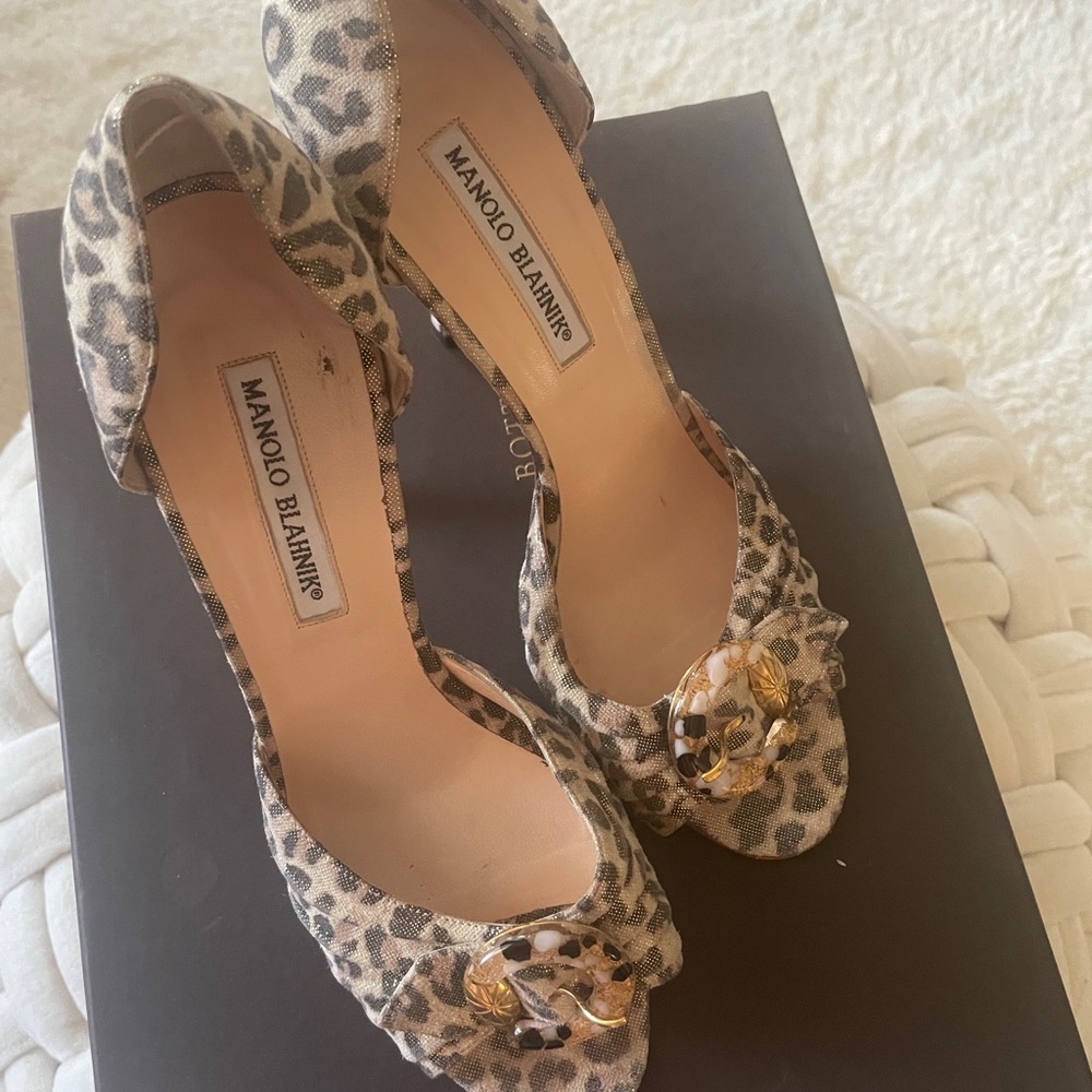 Manolo Blahnik Leopard Print Heels
